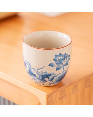 White porcelain six-cup teapot set with iron handle (lotus pattern)